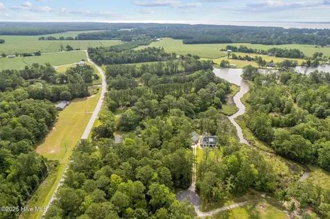 178 Marsh Run Oriental NC 28571