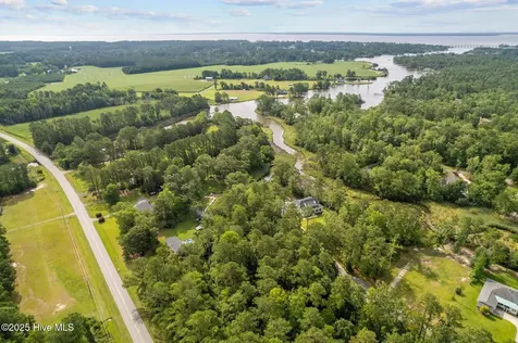 178 Marsh Run Oriental NC 28571