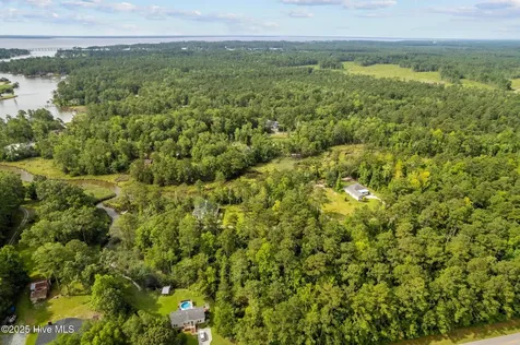 178 Marsh Run Oriental NC 28571