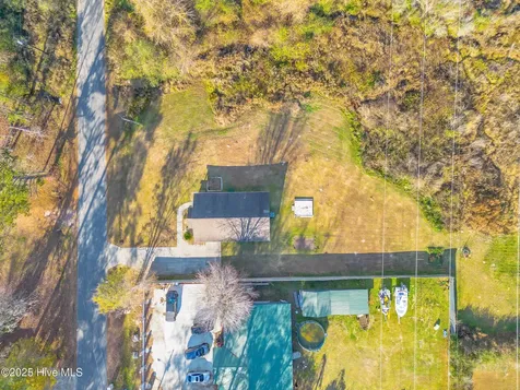 9564 Holly Hills Drive NE Leland NC 28451