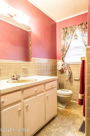 1213 Oak Avenue Hamlet NC 28345