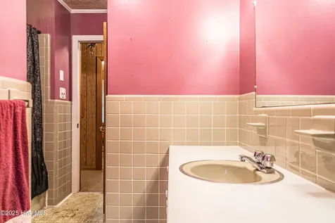 1213 Oak Avenue Hamlet NC 28345