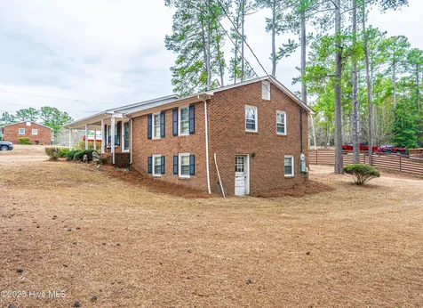 1213 Oak Avenue Hamlet NC 28345