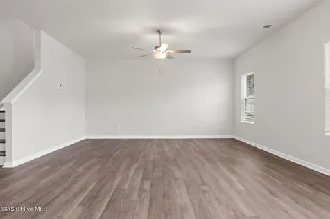 623 S Squires Run Lane Richlands NC 28574