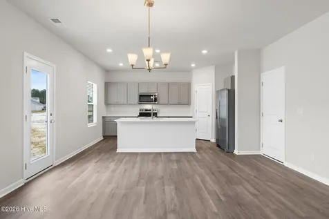 623 S Squires Run Lane Richlands NC 28574
