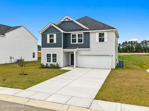 623 S Squires Run Lane Richlands NC 28574