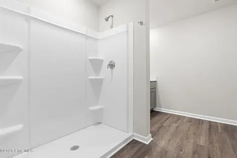 623 S Squires Run Lane Richlands NC 28574