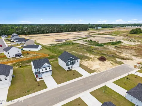 623 S Squires Run Lane Richlands NC 28574