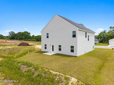 623 S Squires Run Lane Richlands NC 28574