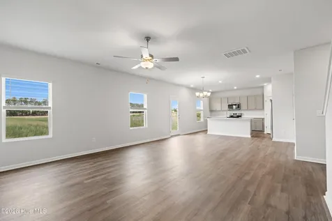 623 S Squires Run Lane Richlands NC 28574