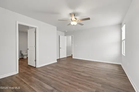 623 S Squires Run Lane Richlands NC 28574