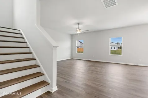 623 S Squires Run Lane Richlands NC 28574
