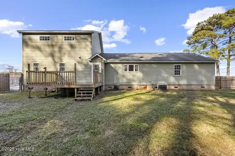 4161 Middle Road Trenton NC 28585