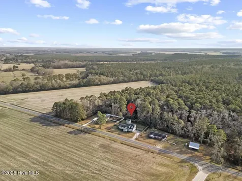 4161 Middle Road Trenton NC 28585