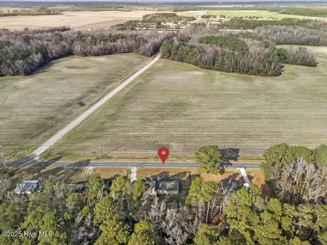 4161 Middle Road Trenton NC 28585