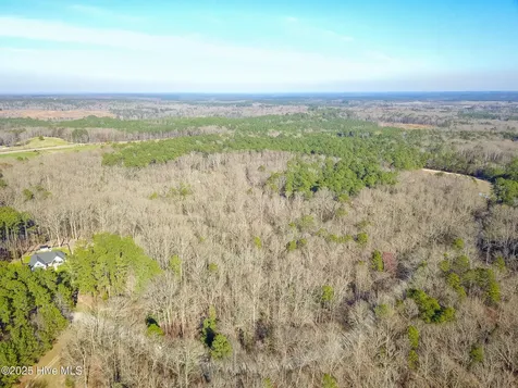 23 Equestrian Lane Carthage NC 28327