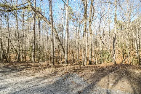 23 Equestrian Lane Carthage NC 28327