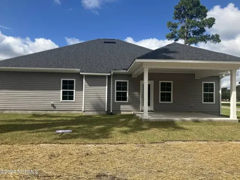 1306 Caracara Drive New Bern NC 28560