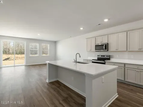 809 Ring Bill Court Sneads Ferry NC 28460