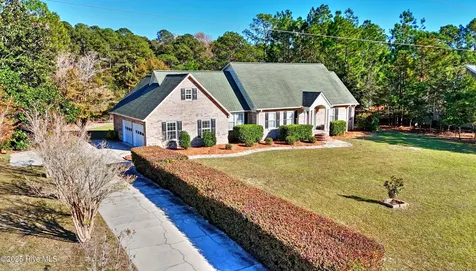10 Queens Grant Circle SW Shallotte NC 28470