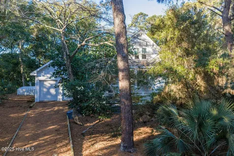 7 Red Bay Court Bald Head Island NC 28461