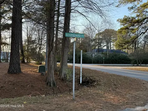 107 Starboard Drive New Bern NC 28562