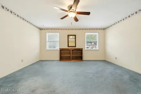 6958 Timbercroft Lane Fayetteville NC 28314