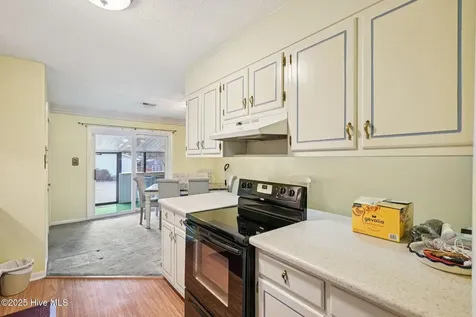 6958 Timbercroft Lane Fayetteville NC 28314