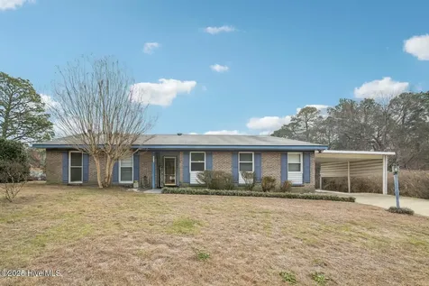 6958 Timbercroft Lane Fayetteville NC 28314