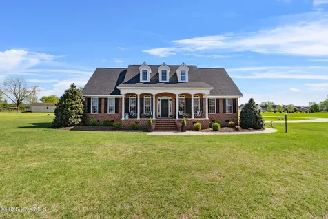 103 Arabian Circle Beulaville NC 28518