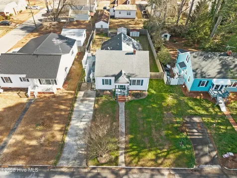 916 N Pembroke Avenue N Ahoskie NC 27910