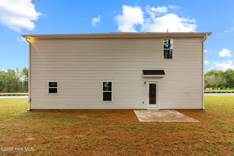171 Traveller Way Raeford NC 28376