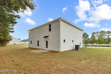 171 Traveller Way Raeford NC 28376