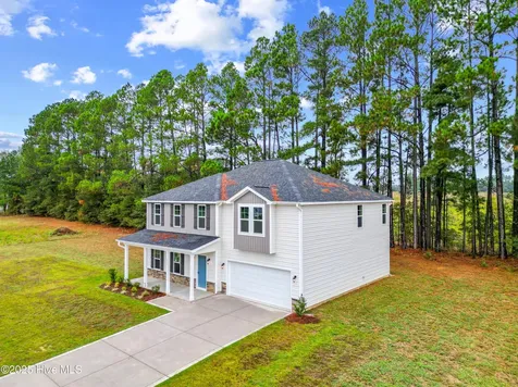 171 Traveller Way Raeford NC 28376
