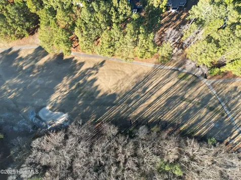 107 Cambridge Lane Seven Lakes NC 27376