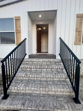 108-2 Jenkins Road Jacksonville NC 28540