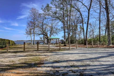 1065 Chadwick Shores Drive Sneads Ferry NC 28460