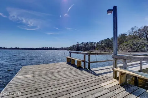 1065 Chadwick Shores Drive Sneads Ferry NC 28460
