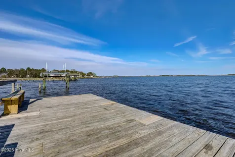 1065 Chadwick Shores Drive Sneads Ferry NC 28460