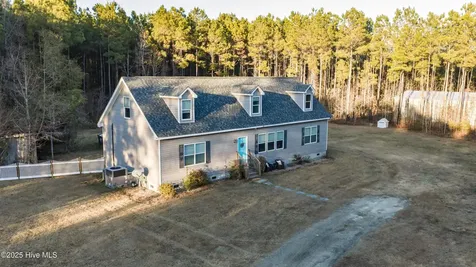 2636 Brinson Road Currie NC 28435