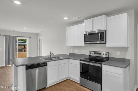 1114 Forest Glen Drive NE Leland NC 28451