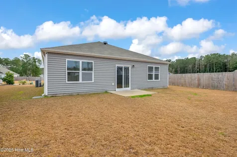 1114 Forest Glen Drive NE Leland NC 28451
