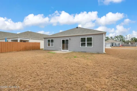 1114 Forest Glen Drive NE Leland NC 28451