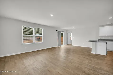 1114 Forest Glen Drive NE Leland NC 28451