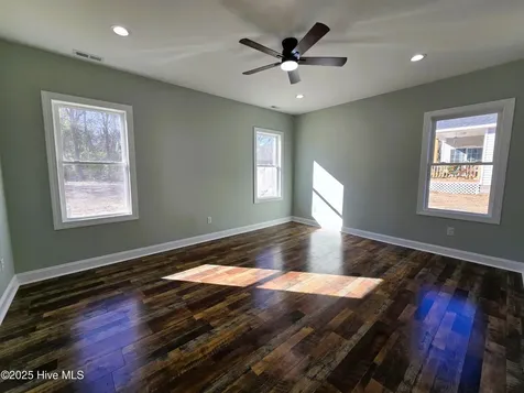 214 E Railroad Street La Grange NC 28551