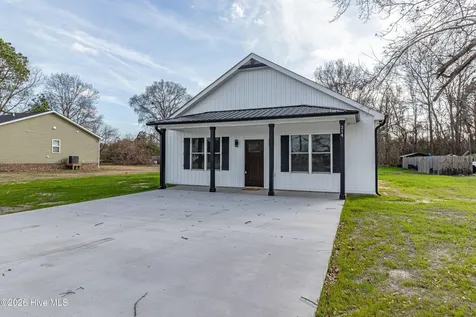 214 E Railroad Street La Grange NC 28551