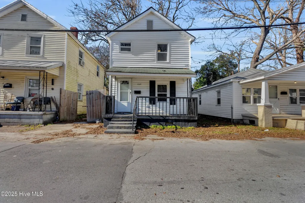 605 First Avenue New Bern NC 28560