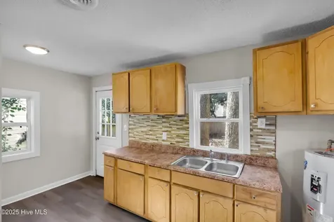 605 First Avenue New Bern NC 28560