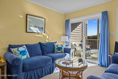 2509 W Fort Macon Road Atlantic Beach NC 28512