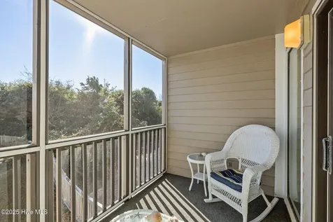 2509 W Fort Macon Road Atlantic Beach NC 28512